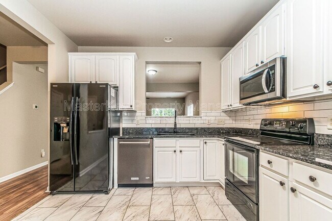 Photo - 123 Baberton Dr