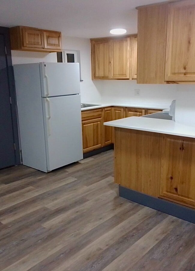 Building Photo - Turpin 4Plex Rental