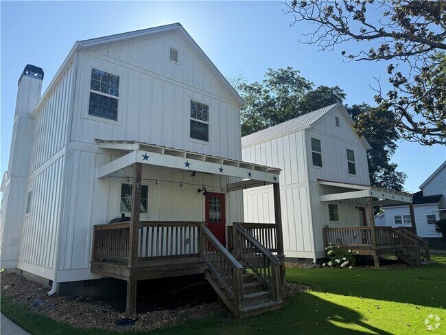 Building Photo - 70 Liberty Court Dr Rental