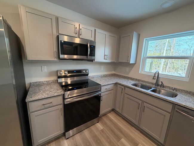 Photo - 930 Encore Autumn Ln