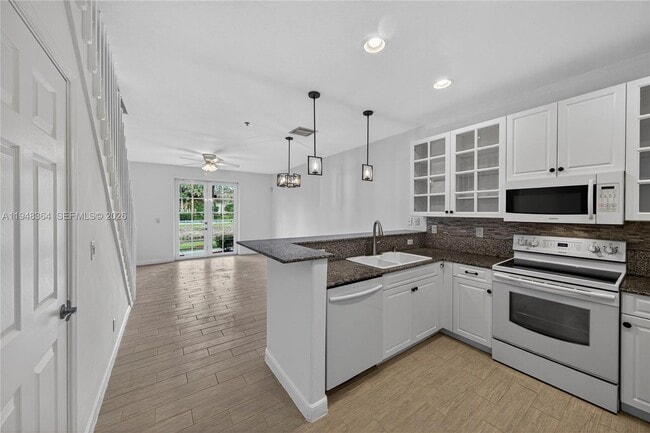 Photo - 4645 SW 75th Way