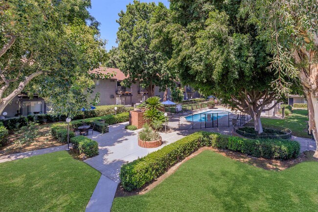 Photo - La Ramada Apartment Homes