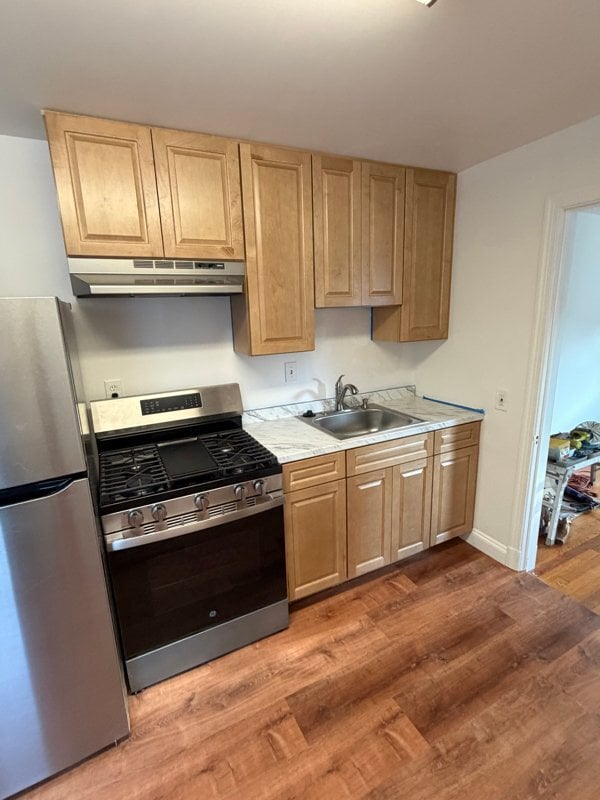 Photo - 8108 Greenwood Ave Unit 2