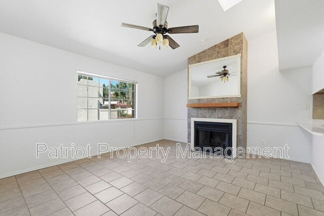 Photo - 2020 W Union Hills Dr