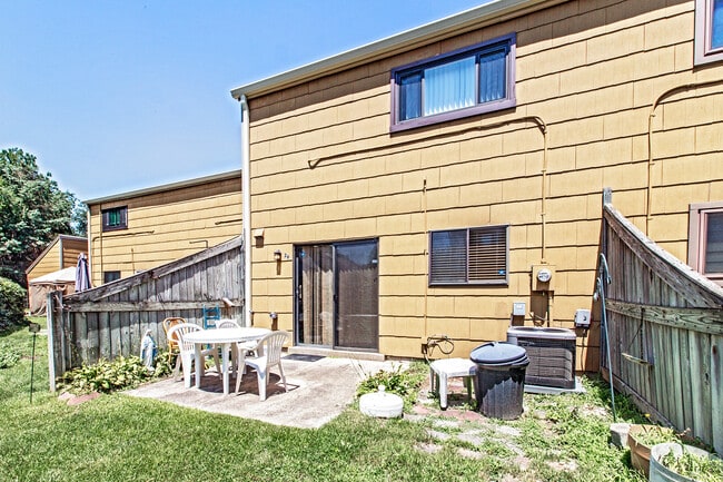 29 Chiswick Dr