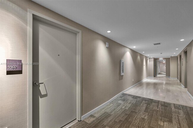 Photo - 1010 SW 2nd Ave Unit 1107