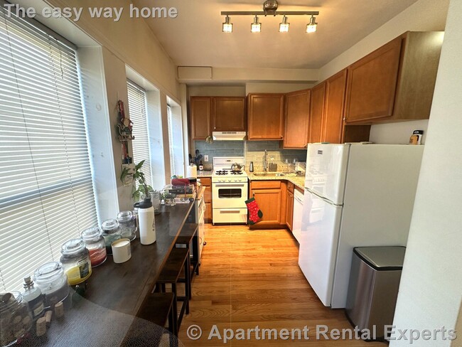 Photo - 1054 Cambridge St Apartment Unit #2F