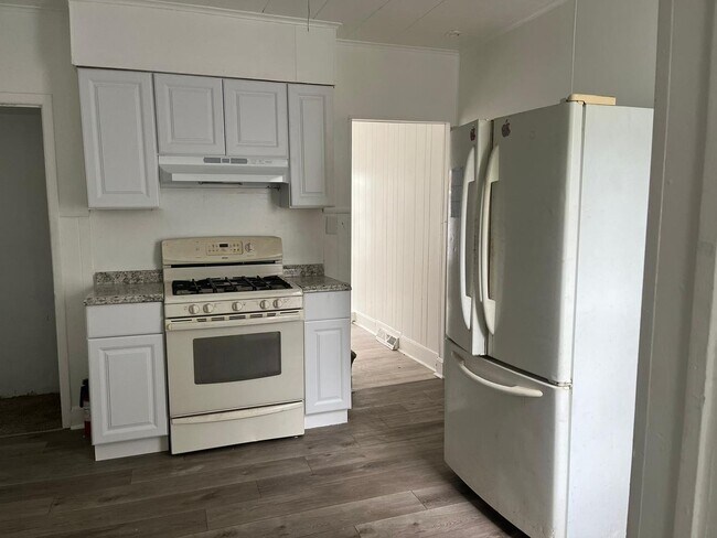 Photo - 2 bed 1 bath