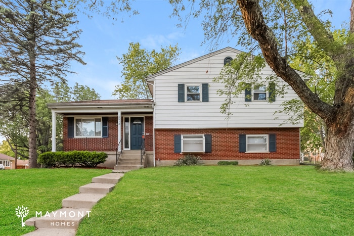 Split Level Cincinnati Home - Split Level Cincinnati Home