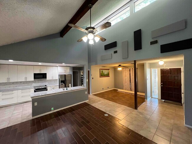 Photo - 6210 Welles Creek Dr