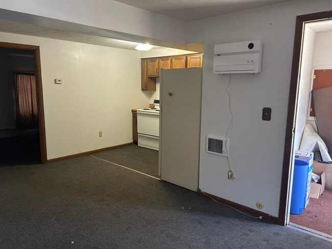 Photo - 40 W Lamoka Ave Unit apt 1