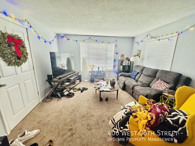 406 W 26th St Unit 1
