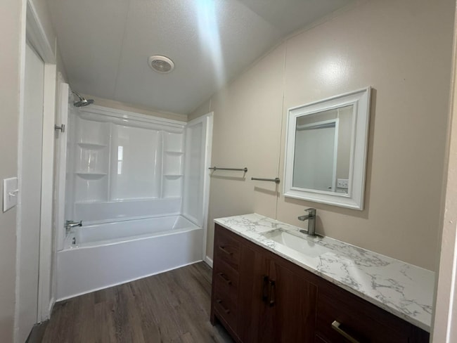 Photo - 1236 N Oaklane Rd