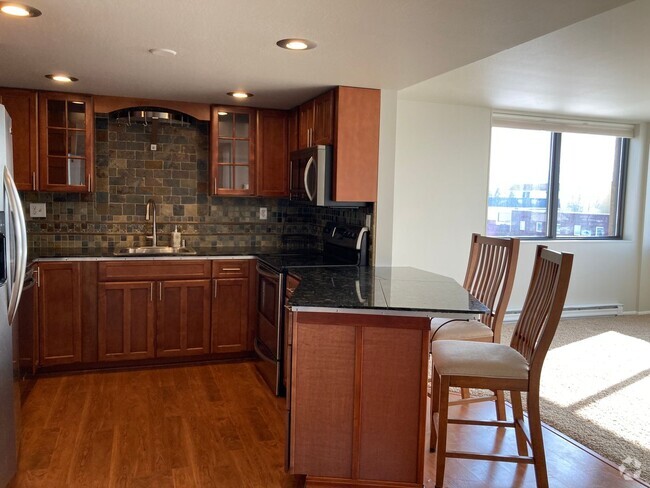 Building Photo - Modern 1 bedroom condo with amazing mounta...