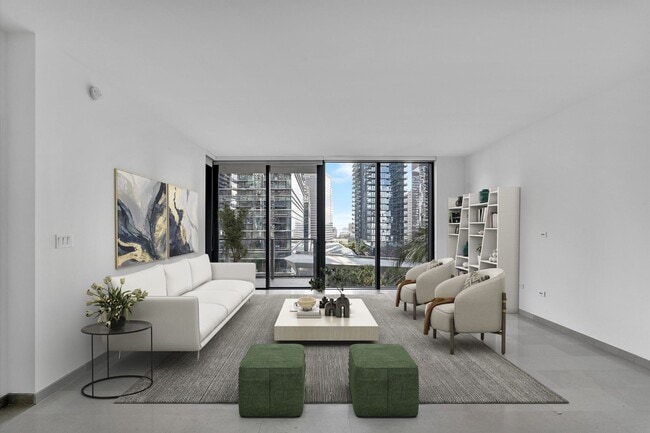 Photo - 88 SW 7th St Unidad # 1007