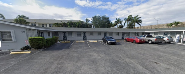 Photo - 1610 Shirley Ct Unit 2