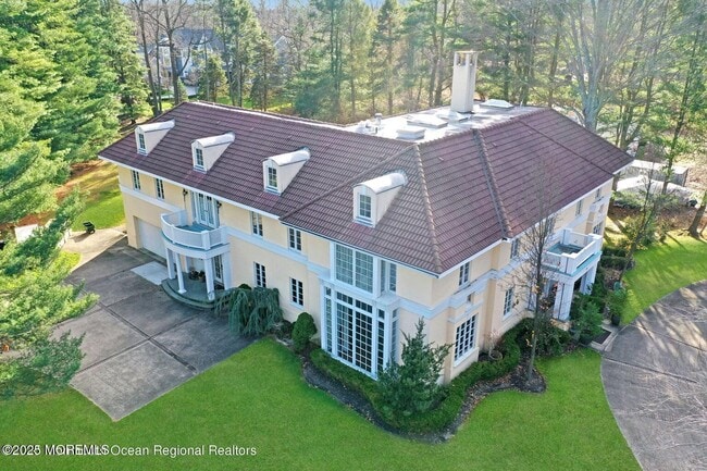 Photo - 758 Roseld Ave