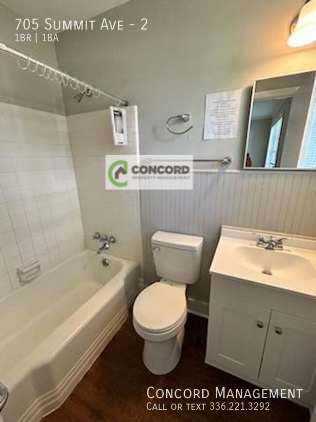 Photo - 705 Summit Ave Unidad 2