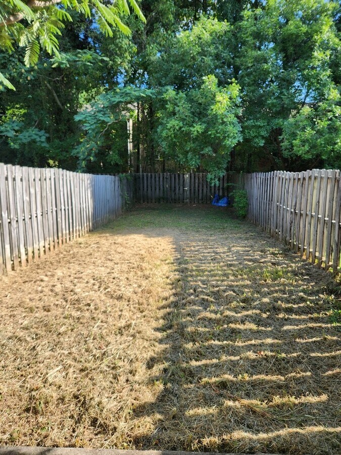 Photo - 5089 Falling Creek Ln