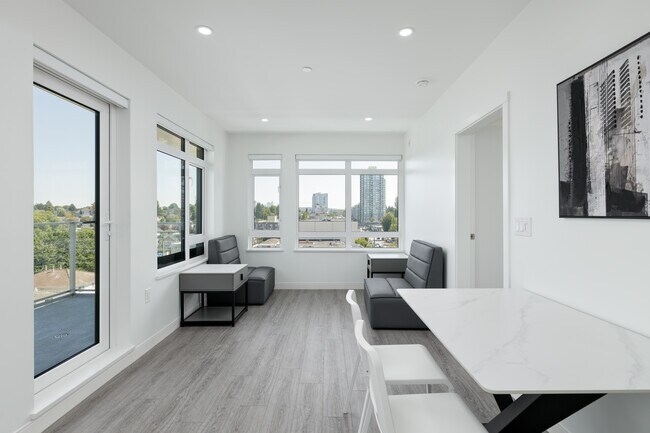 Photo - GEC - Kingsway