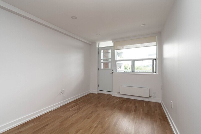 Photo - 230 Oak St Unit 1109