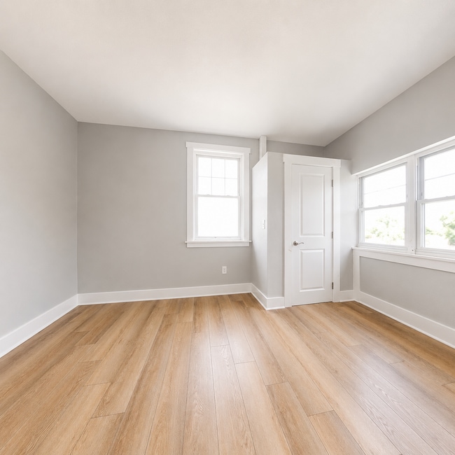 Photo - 1703 Broadway Ave Unit 201
