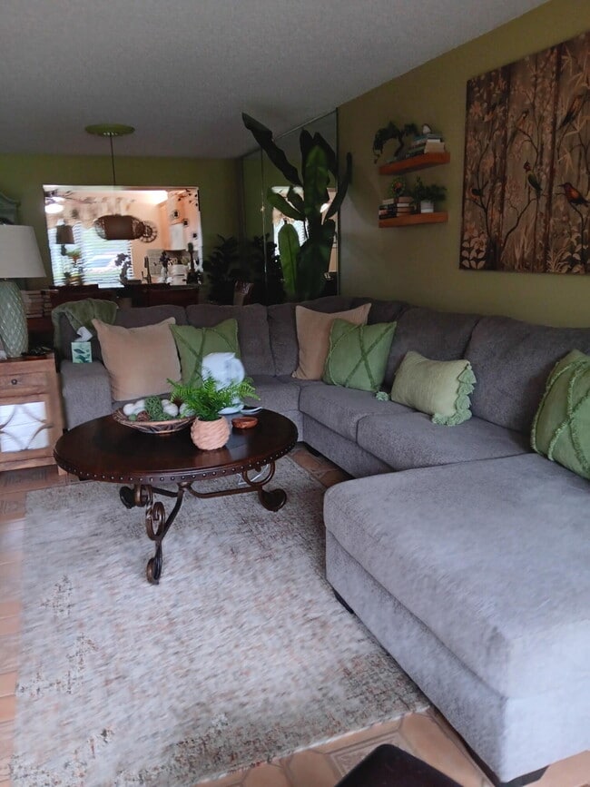 Photo - 5701 Fairway Park Dr Unit 103