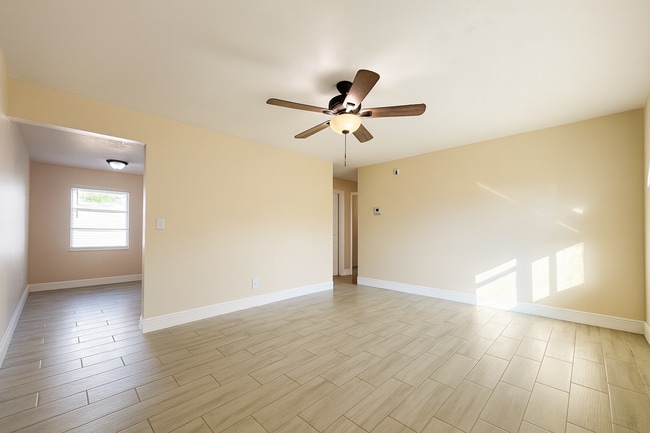 Photo - 5451/5453 ELEVENTH AVE Unit 5453 ELEVENTH AVE