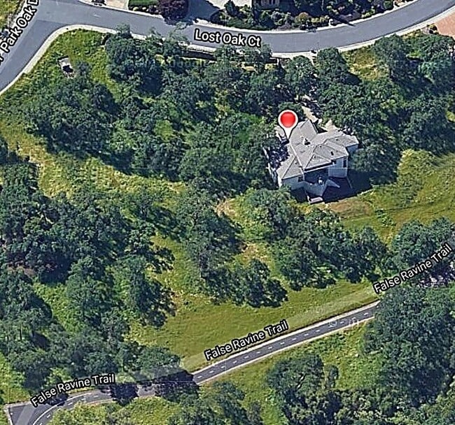 Photo - 108 Lost Oak Ct