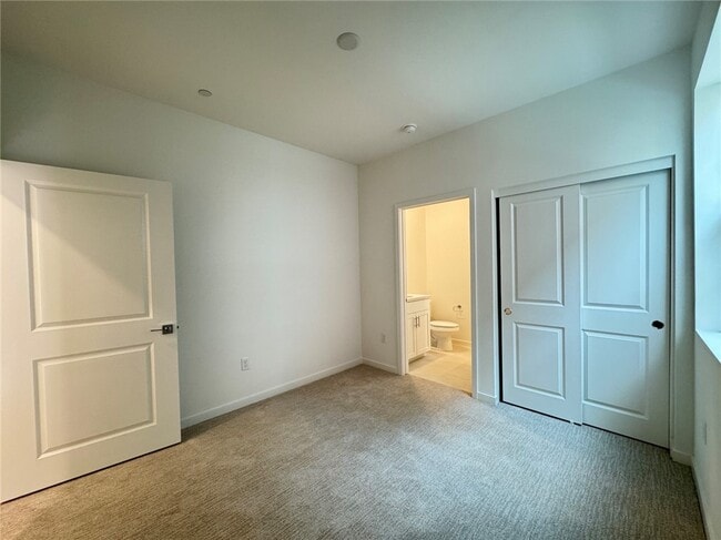 Photo - 12772 Lomond Wy