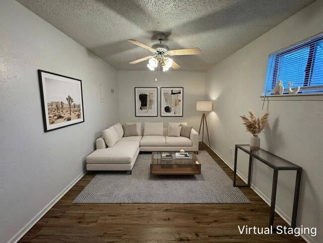 Photo - 715 N 20th St Unidad 07