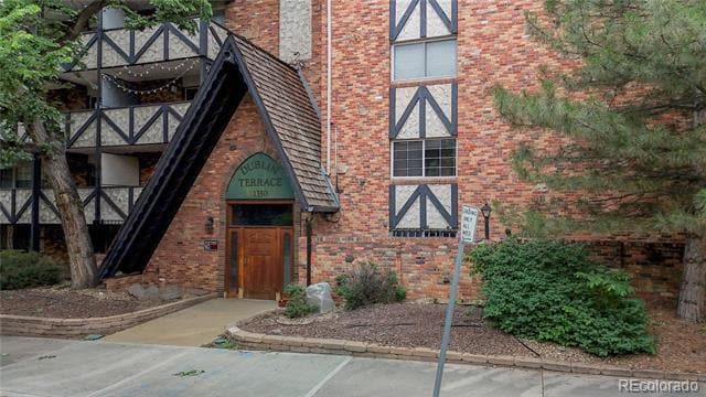 Building Photo - 1350 Josephine St Unit 101A