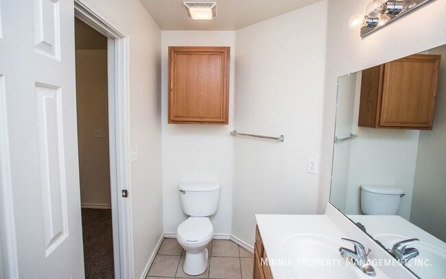 Photo - 906 N Belmont Ave