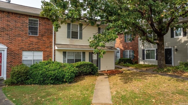 Photo - 200 Pine Forest Dr