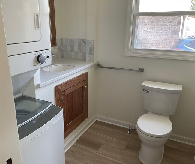 Photo - 8 Forest Ave Unit Forest  Ave