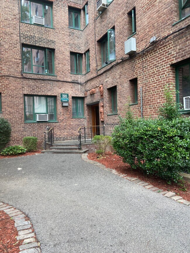 Apartments For Rent For Less Than 1 500 In Bronx County Ny Forrent Com