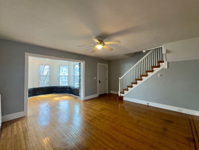 Photo - Spacious 3Beds/2Baths Inviting Home in a P...