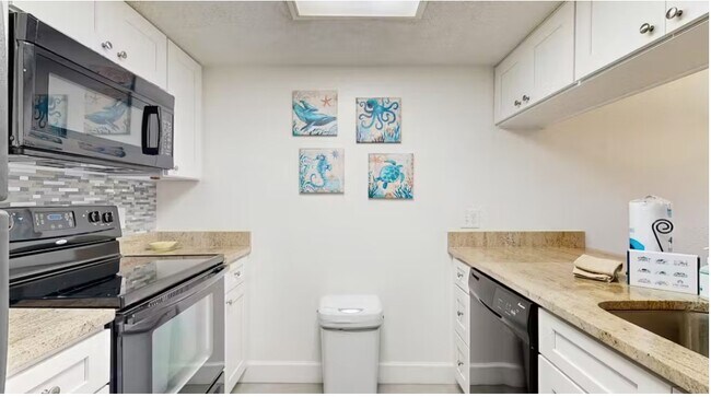 Photo - 11 Dondanville Rd Unidad 33