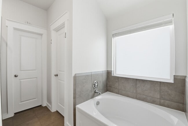 Photo - 12411 Southern Trail Ct