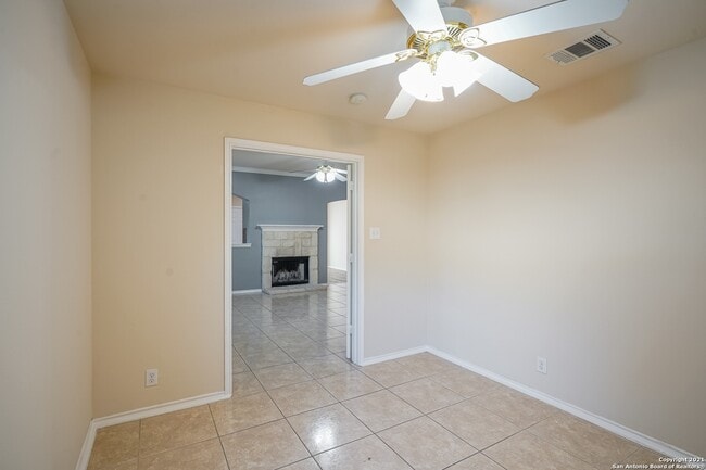 Photo - 7703 Wexford Square