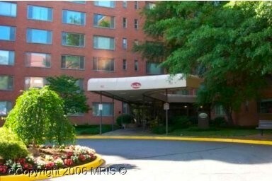Great studio at River Place for $1500, ALL... - Great studio at River Place for $1500, ALL... House