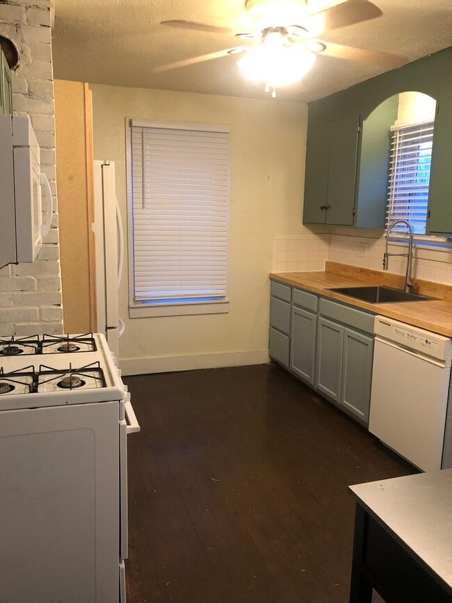 Photo - Close to Campus!