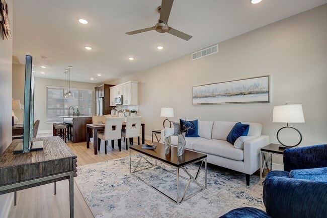 Photo - ReNew Franklin Hills