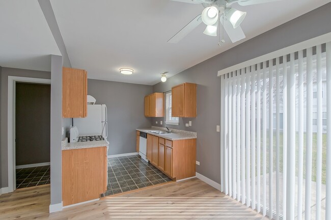 Photo - 1431 W Split Oak Cir