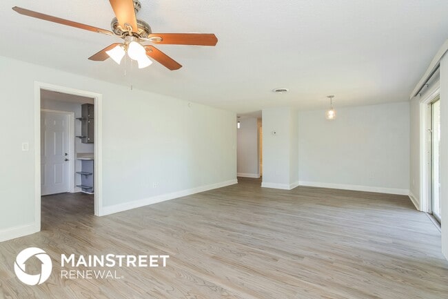 Photo - 40 Fairway Cir