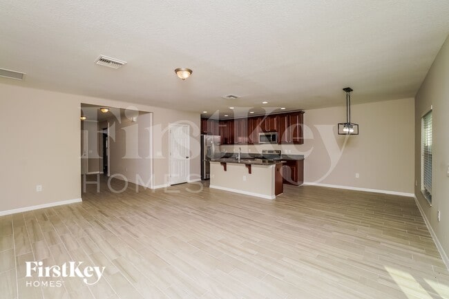 Photo - 19116 Malinche Loop