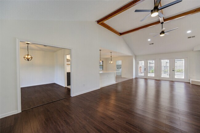 Photo - 5930 Miller Valley Dr