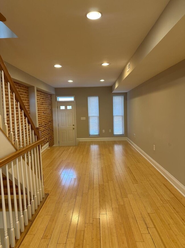 Photo - 3 Bedroom Rowhome in Pigtown