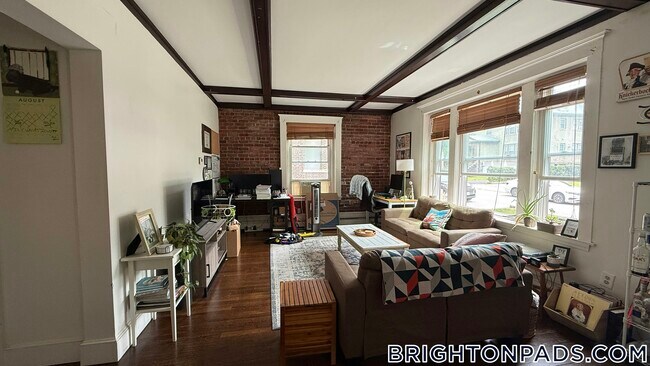 19 South St Unit 1