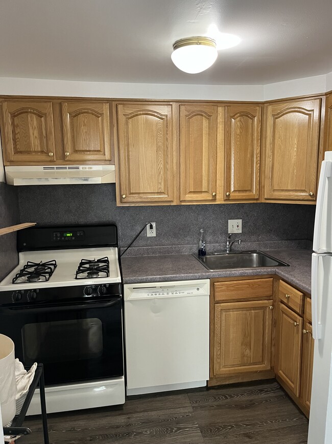 Photo - 15 Brighton Village Dr Unit C